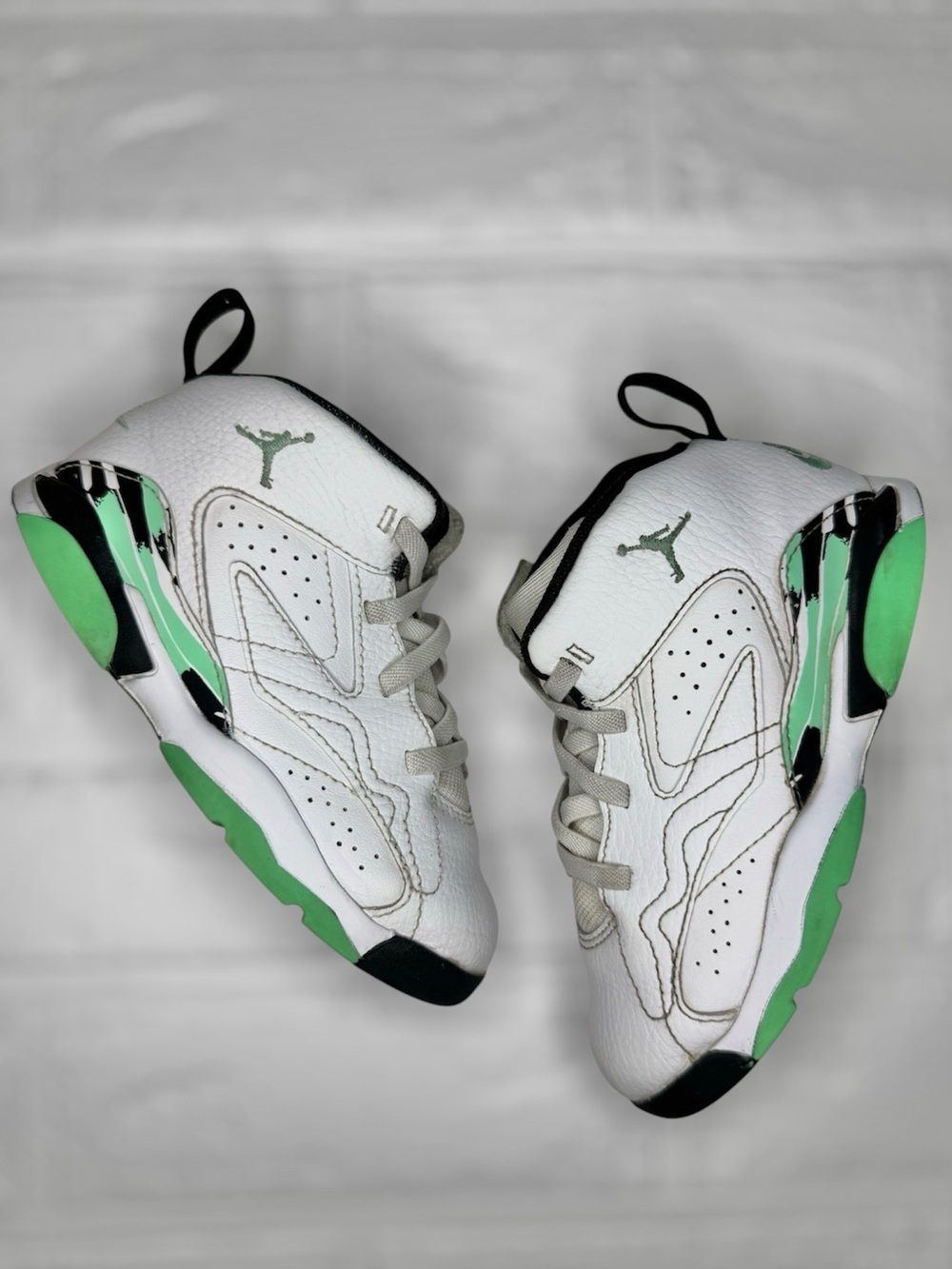 Jordan Kids White & Green Sneakers
